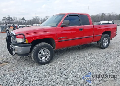 1999 Dodge Ram 1500 St z USA, uszkodzony, nr VIN 3B7HF13ZXXM588062